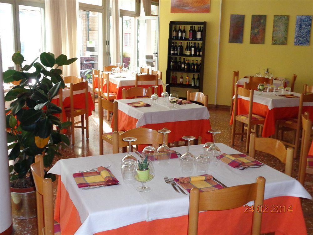 Park Hotel Castel San Pietro Terme Dış mekan fotoğraf